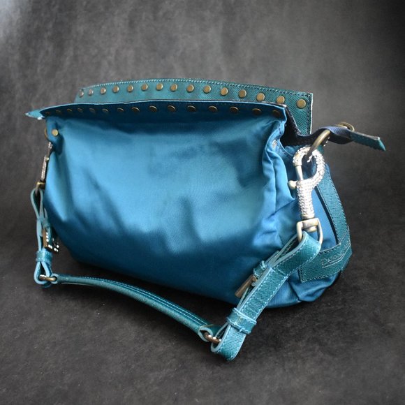 Dooney and Bourke Fashion Purse - Picture 3 of 9